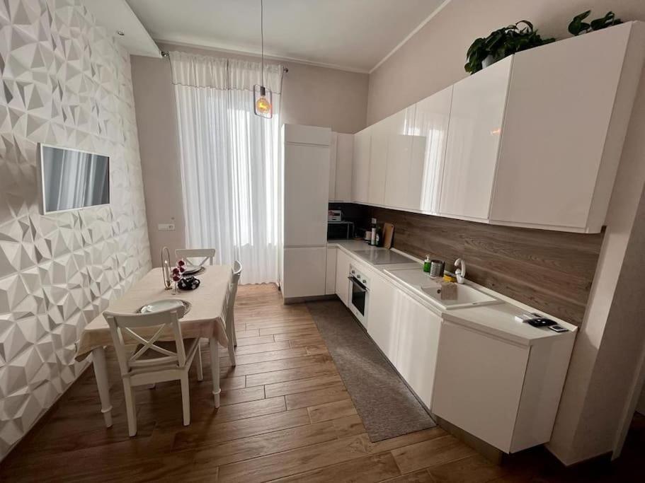 Casa Frugalis - Elegant House Near The City Center Appartamento *